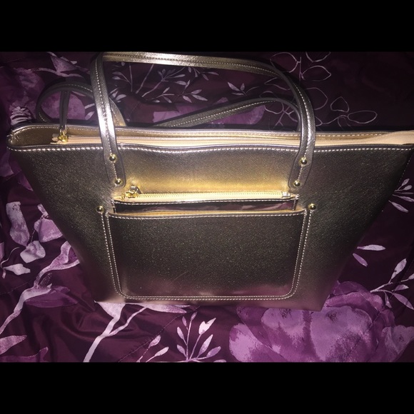 Liz Claiborne Purse - Picture 5 of 12